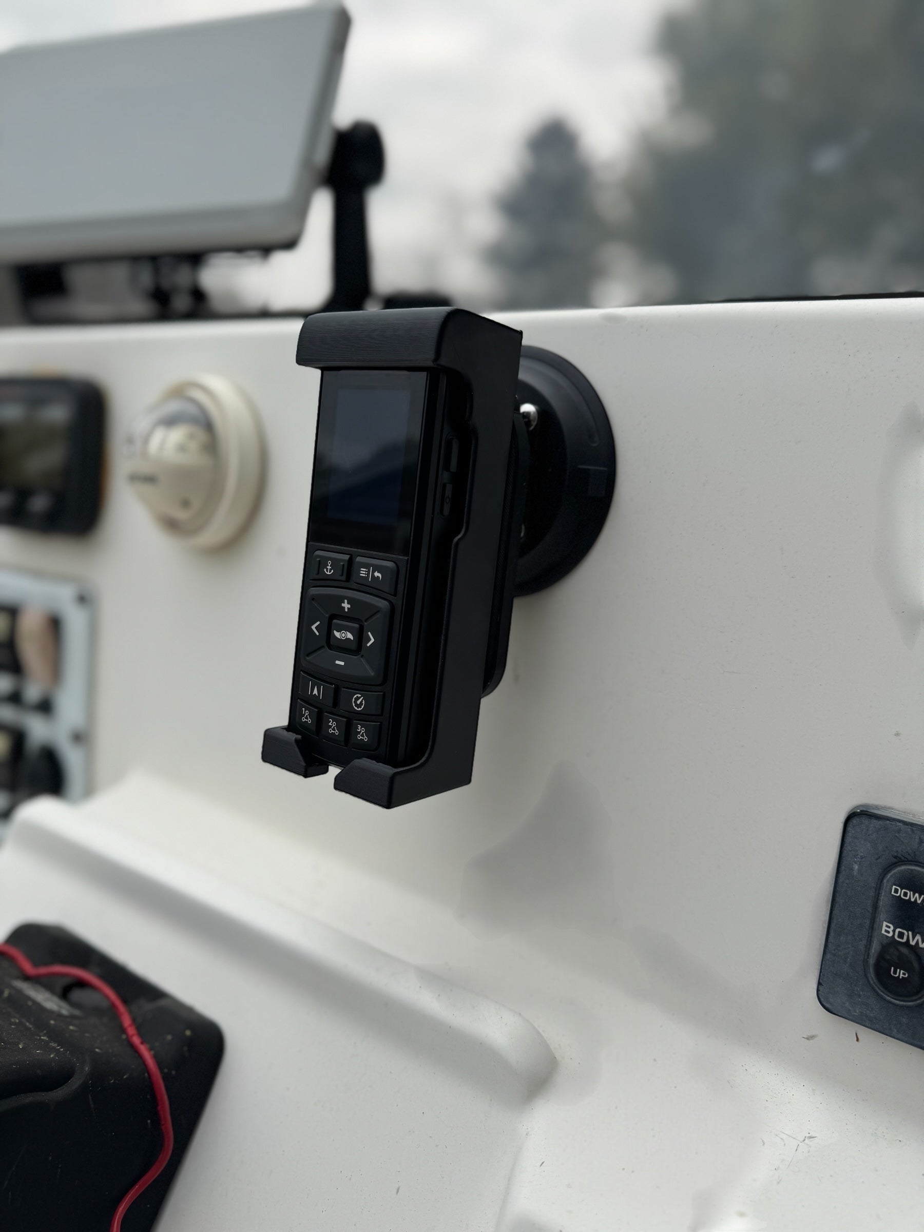 Minn Kota QUEST Remote Holder | Fits Ultrex, Terrova, Ulterra